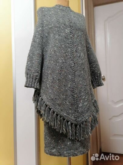 Юбка и пончо