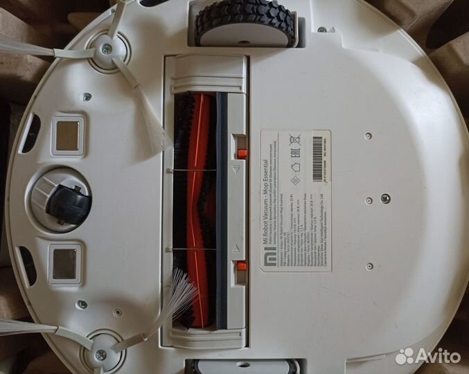 Новый робот-пылесос Xiaomi Mi Robot Vacuum-Mop