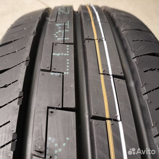 Tracmax X-Privilo RF-19 195/70 R15C