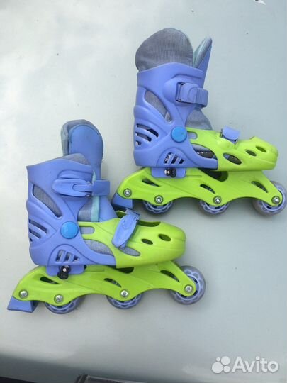 Роликовые коньки