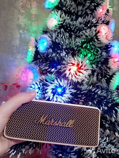 Музыкальная колонка Marshall Emberton