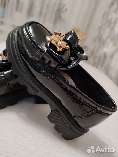 Туфли-лоферы на девочку