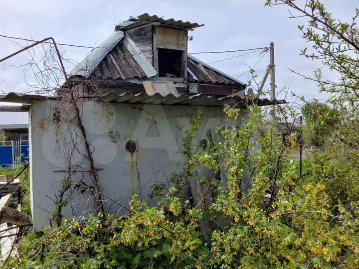 Дача 12 м² на участке 6 сот.