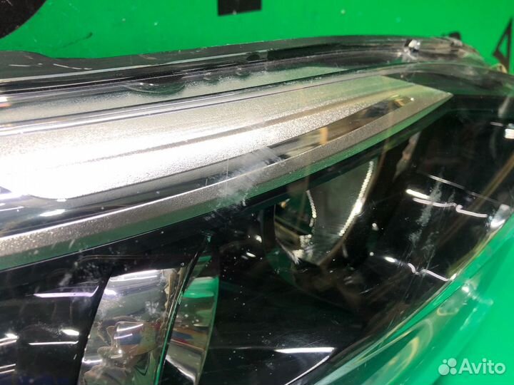 Фара правая Renault Kaptur 1 2016