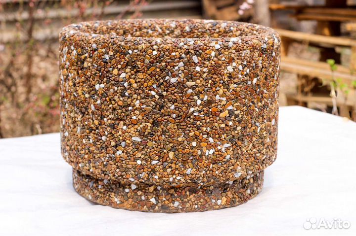 Вазон цветочный уличный