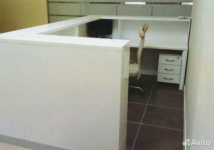 Стойка ресепшен на заказ