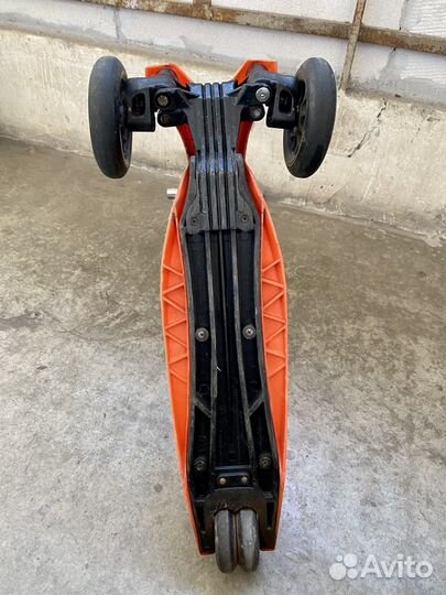 Самокат Maxi Micro