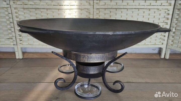 Чугунный 51см садж с подставкой. Узбекский