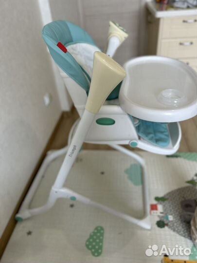 Стульчик для кормления Carrello Triumph