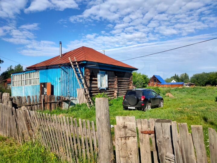 Дом 28 м² на участке 20 сот.