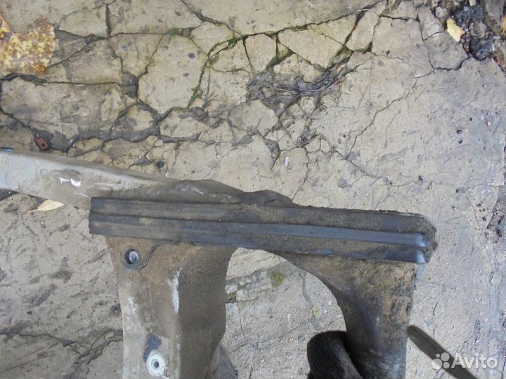 Маятник Suzuki, SV 1000 S, 2005