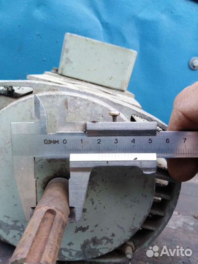 Электродвигатель асинхронный бу