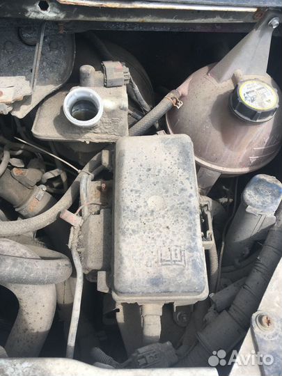 Блок предохранителей Форд Транзит 2011