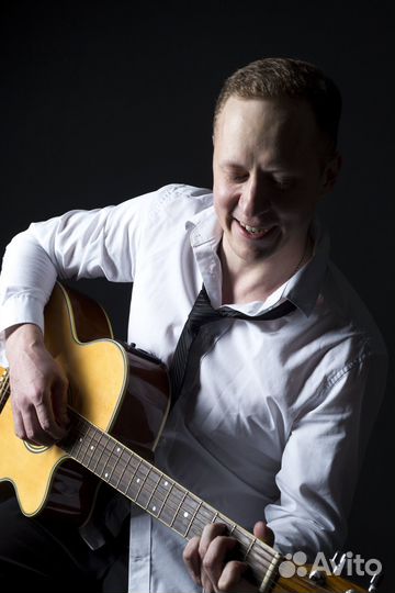 Актёр озвучки, мужской профессиональный вокал