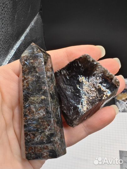 Минералы в коллекцию цитрин