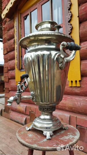 Самовар с императорскими медалями 19 века