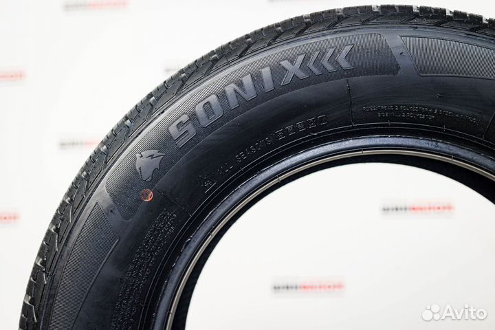 Sonix Prime A/S 215/65 R16 102H