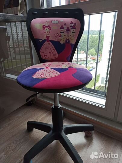 Стул для девочки