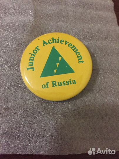 Значки Coca Cola, Макдональдс