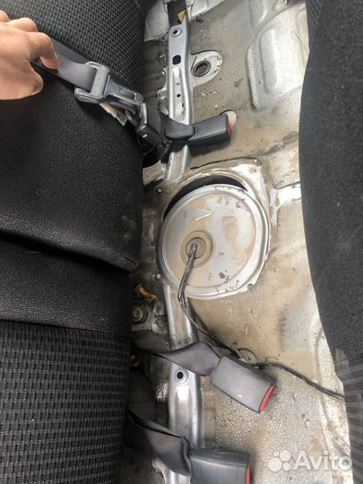 Ремни безопасности задние Toyota Corolla 120