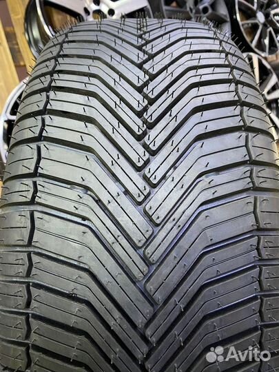 Bars WZ320 235/55 R17 99V