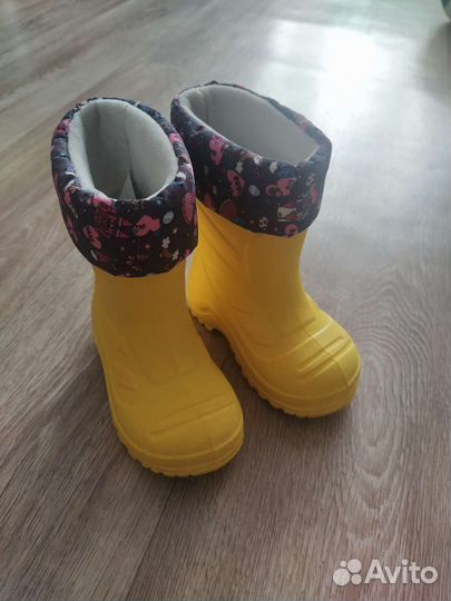 Резиновые сапоги