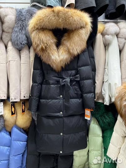Пуховик зимний женский с натуральным мехом