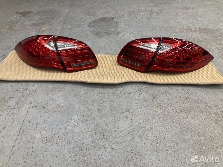 Комплект задних фонарей porsche cayenne 958