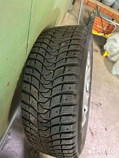 Зимняя резина на оригинальных дисках Рено Дастер