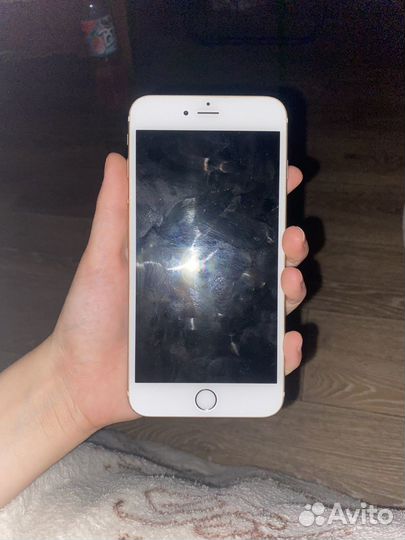 Телефон iPhone 6s plus