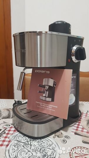 Кофеварка рожкового типа Polaris