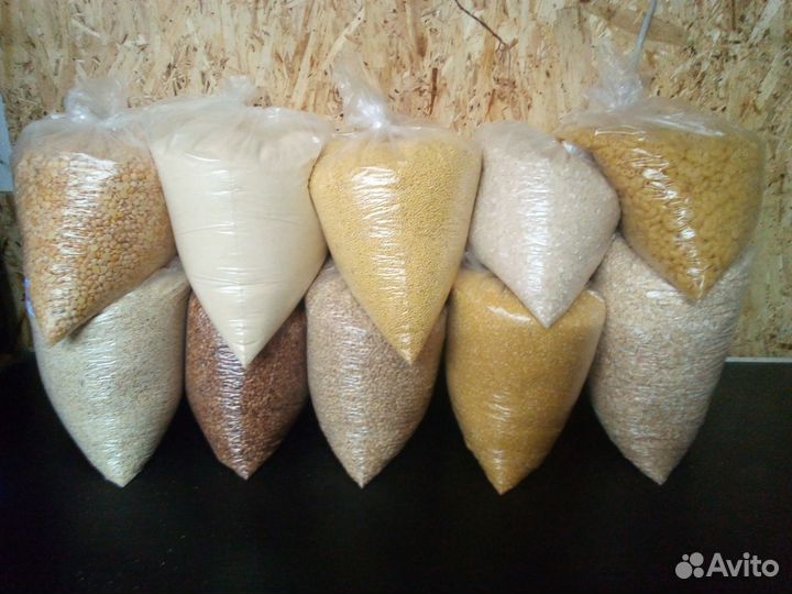 Крупа,макароны,тушенка