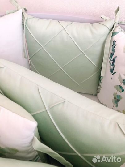 Бортики в детскую кроватку