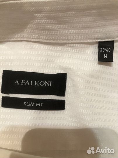 Белая рубашка в полоску