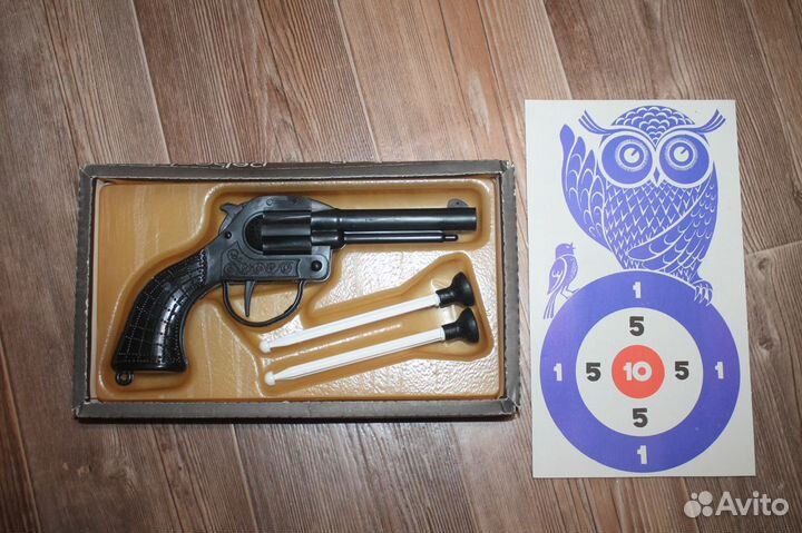 Игрушка револьвер детский СССР редкость