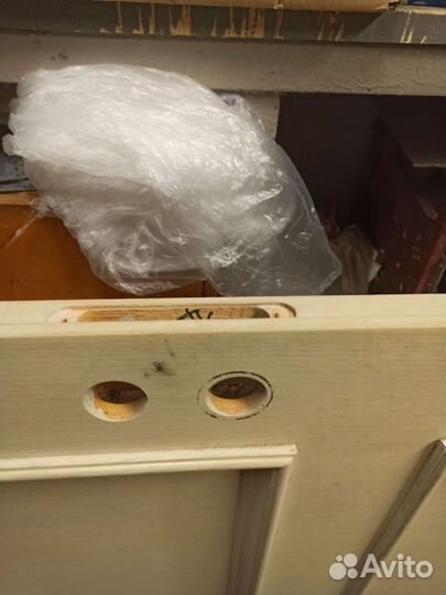 Дверь деревянная