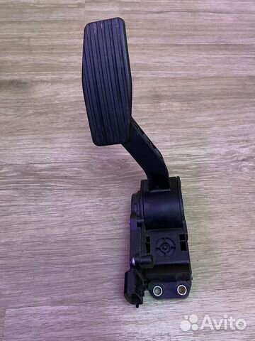 Педаль е-газ гранта