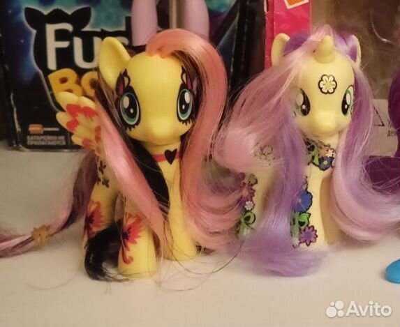 Пони на доставке