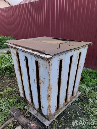 Мусорный бак