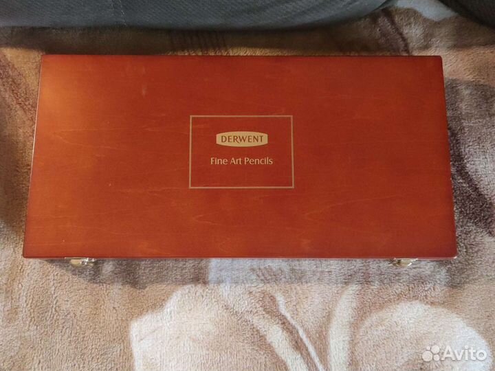 Карандаши derwent 120