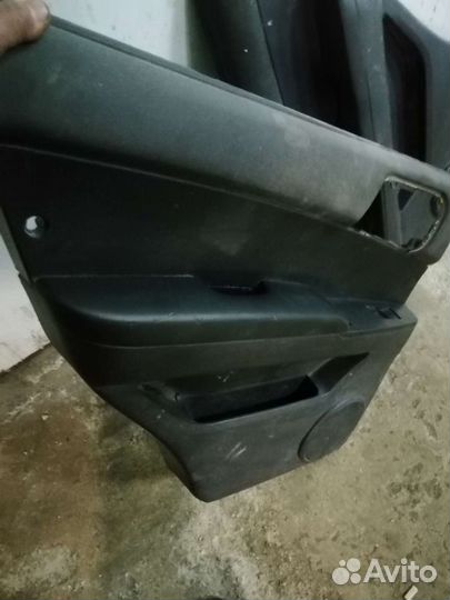 Карты дверные Kyron Ssang Yong