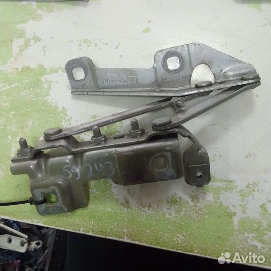 Петля капота Opel Insignia A