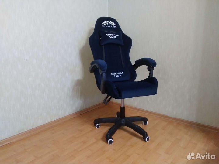 Игровое компьютерное кресло Новое