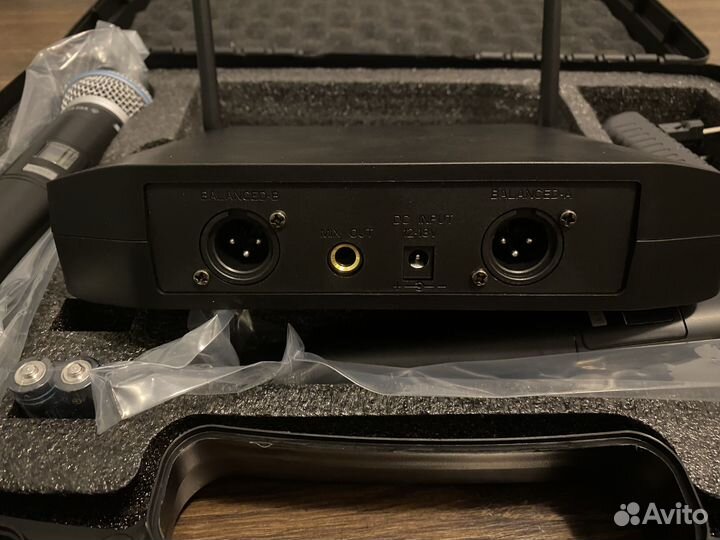 Радиомикрофон Shure Beta 58A glxd 4