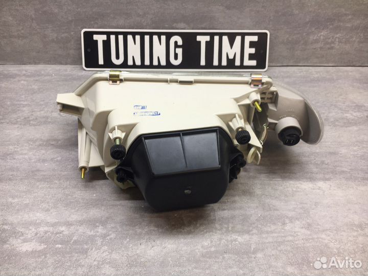 Фара правая ваз 2114 LADA