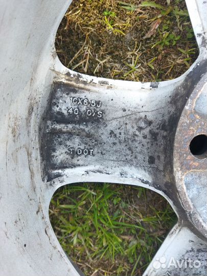 Продажа Резины зима+диски Стояли на Dodge Journey