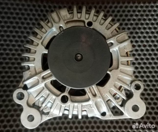 Генератор Valeo VW-AG 06F903023P 140A