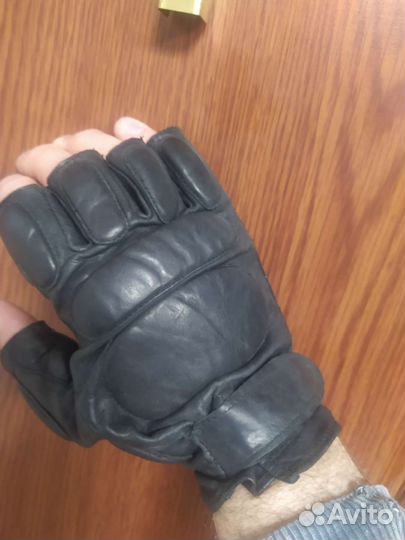 Перчатки тактические кожаные
