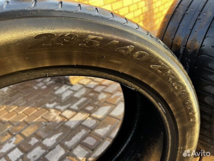 Pirelli P Zero 295/40 R21 Y