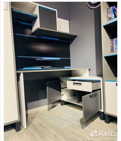 Детская мебель Письменный стол